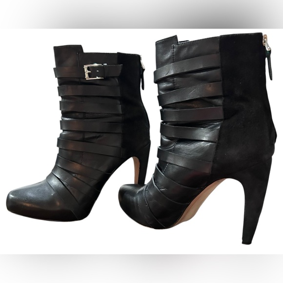 SAM EDELMAN Kendrix Suede/Leather Buckle & Strap Banana Heel Booties Black 9.5 - Picture 2 of 11